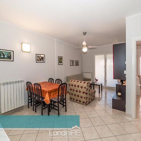 Appartamenti Rivamare Diano Marina Habitación foto
